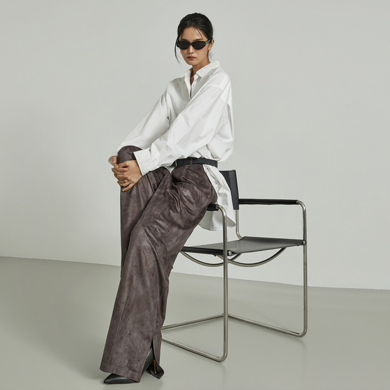 P3680 绒面革裤子