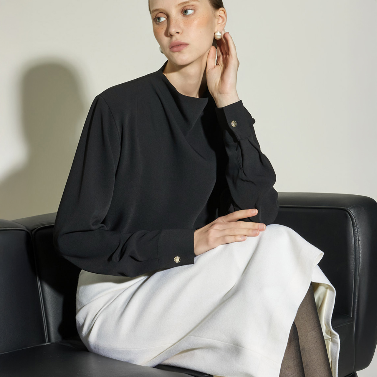 B3149 高领 雪紡衫