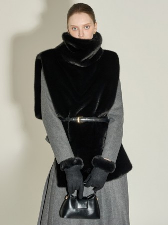 J9361 高領衫 皮草 马甲 Korea