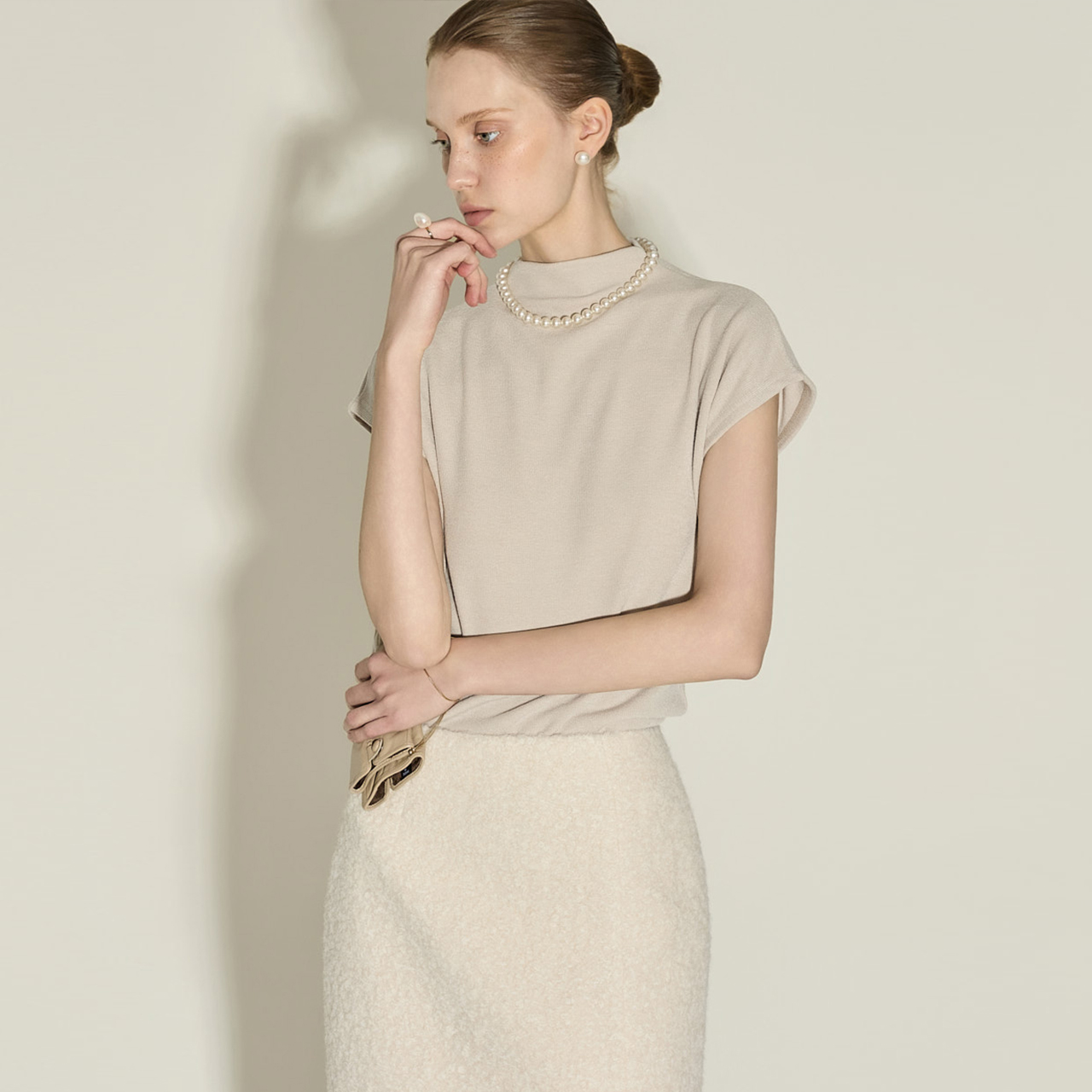 E4050 半高領 上衣