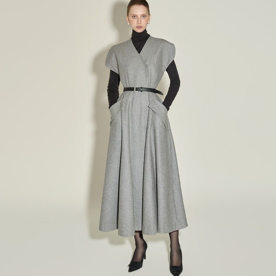 D9582 腰带 羊毛 百褶 連衣裙
